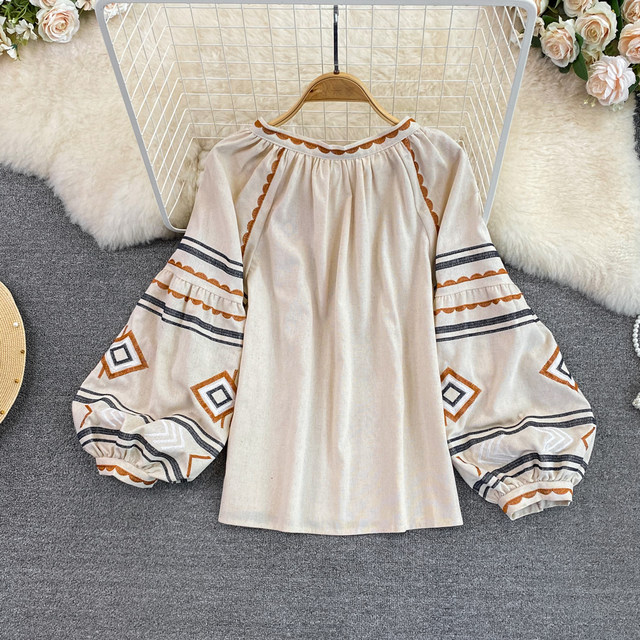 Spring and Autumn New Korea Retro Loose Ethnic Wind Embroidery Slim Lantern Sleeve Doll Top Women's Round Neck Pullover Shirt