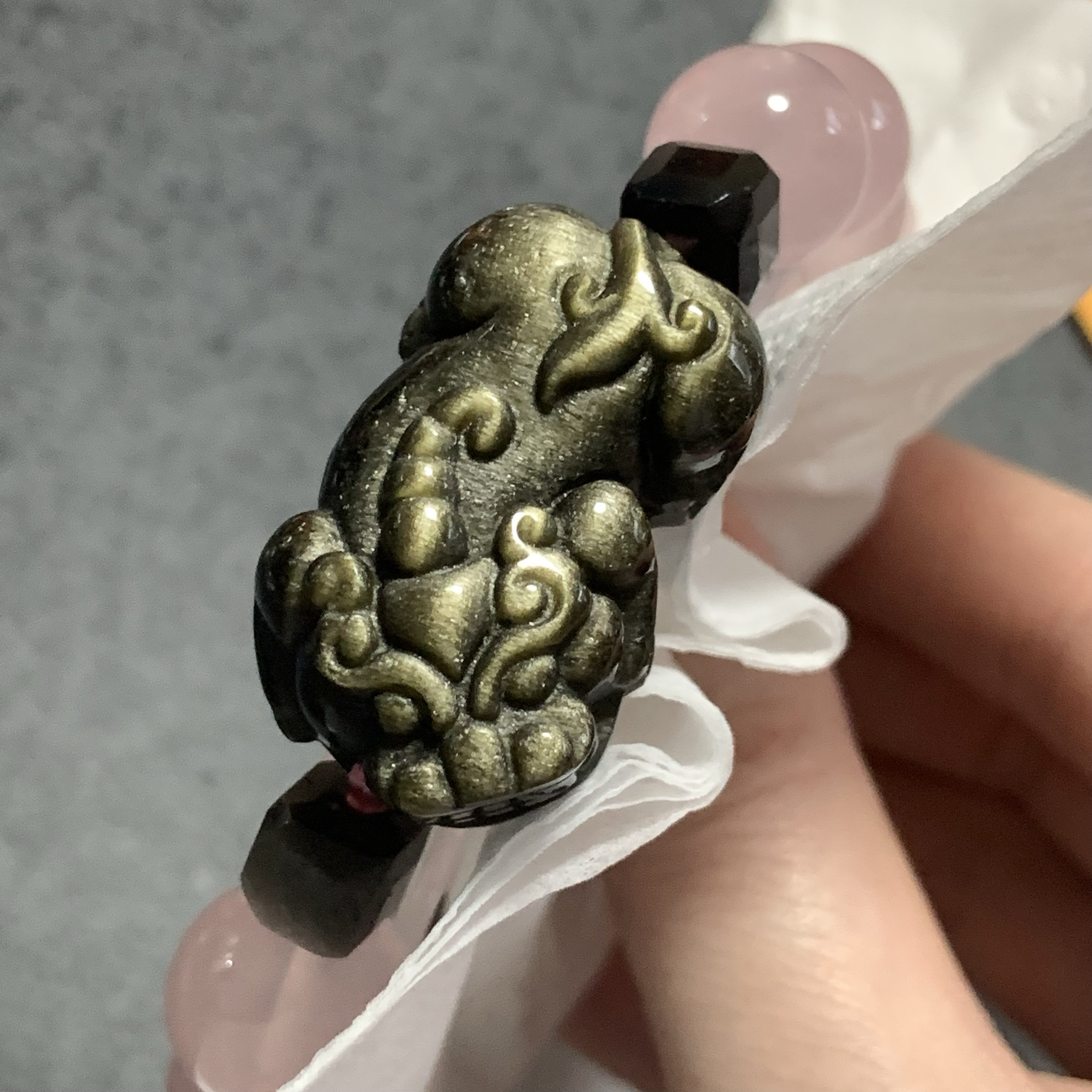 地府银座奢侈品大楼的LOGO