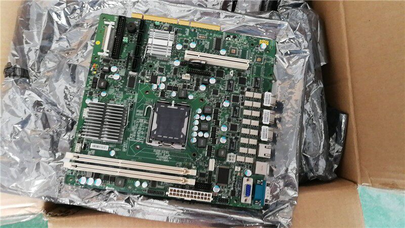 New Q45 industrial control motherboard microstar MS-9876VER: 10 motherboard D3 memory 2PCI 8 COM ports