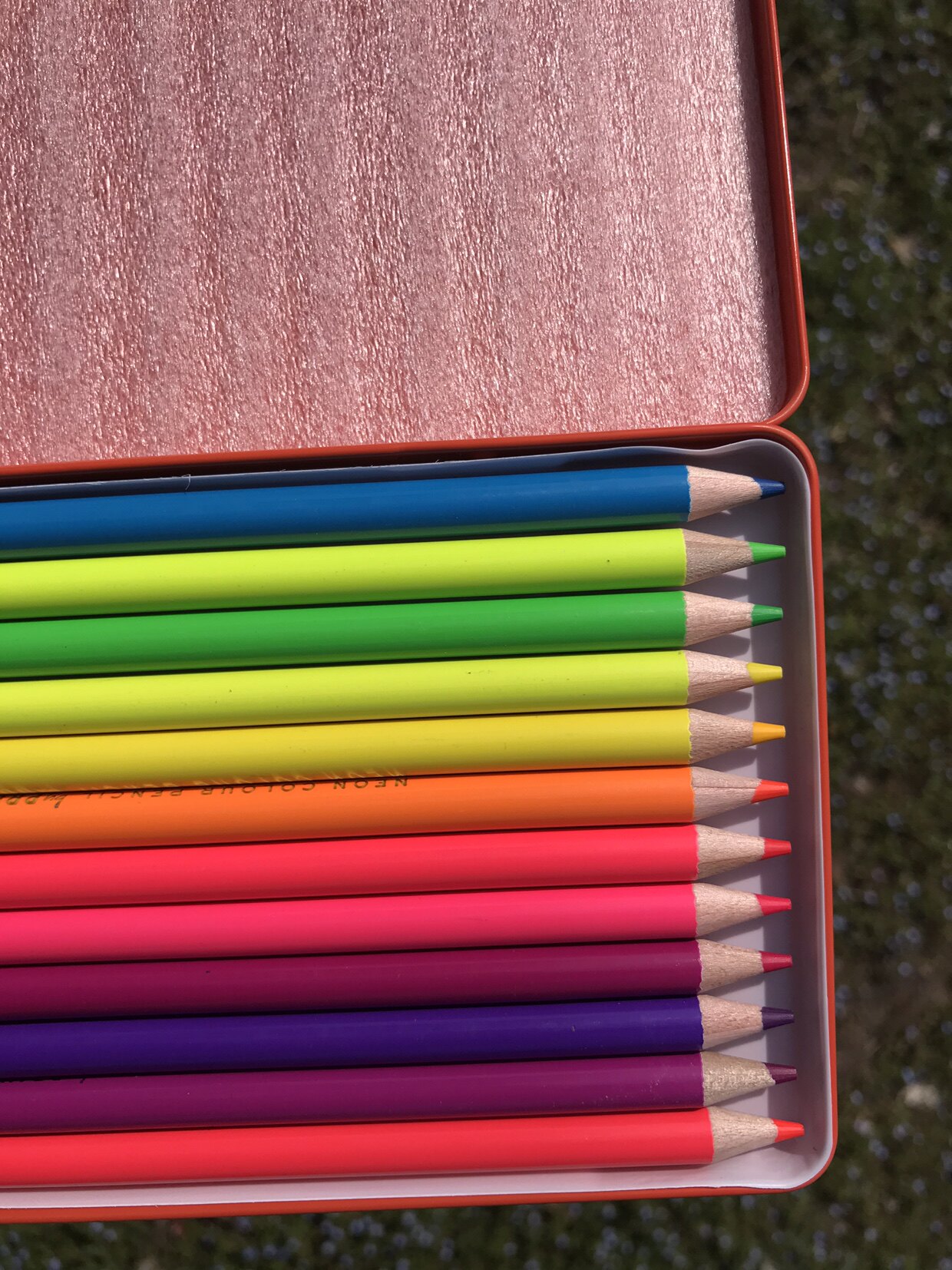 12 color fluorescent round pole colored pencil-Taobao