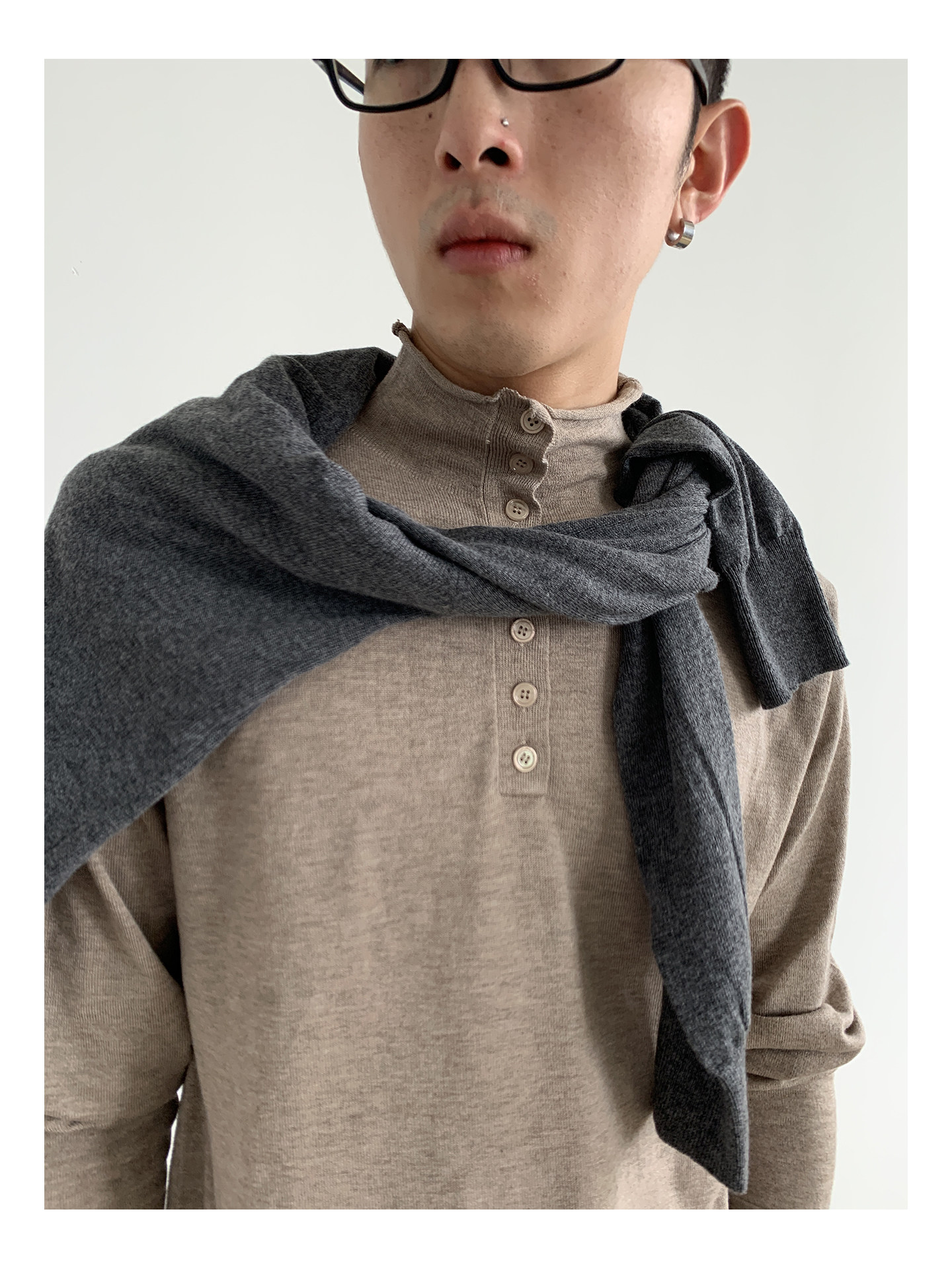 MION Wool-Blend Mock Neck Henley Tee