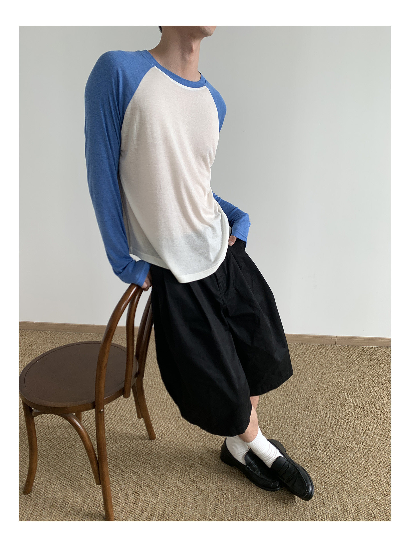 MION Cropped Raglan-Sleeve Crewneck Tee