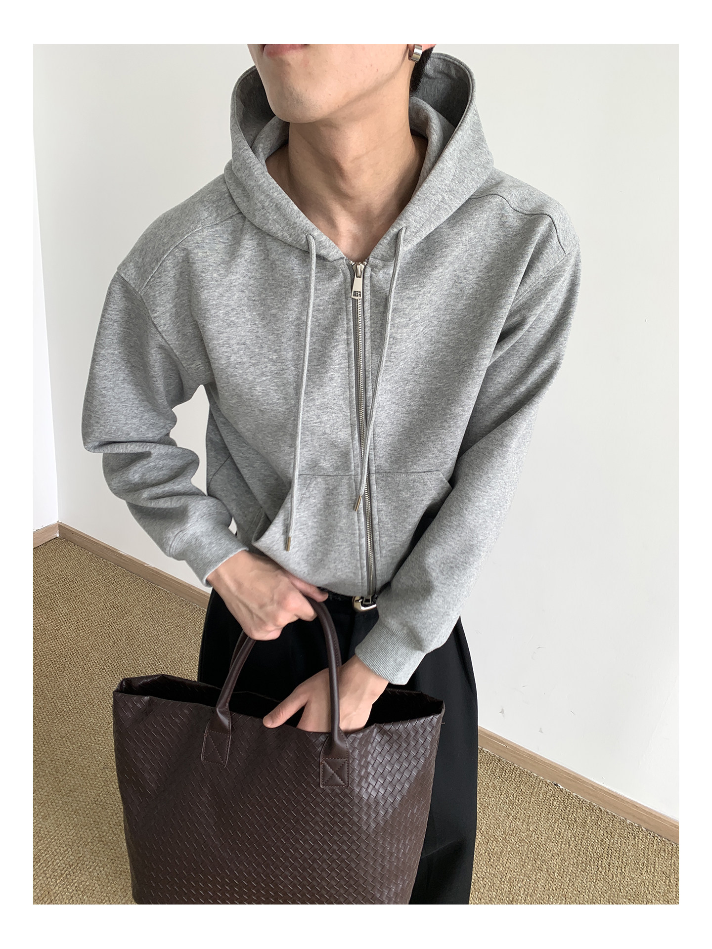 MION Cropped 435g Zip-Up Hoodie