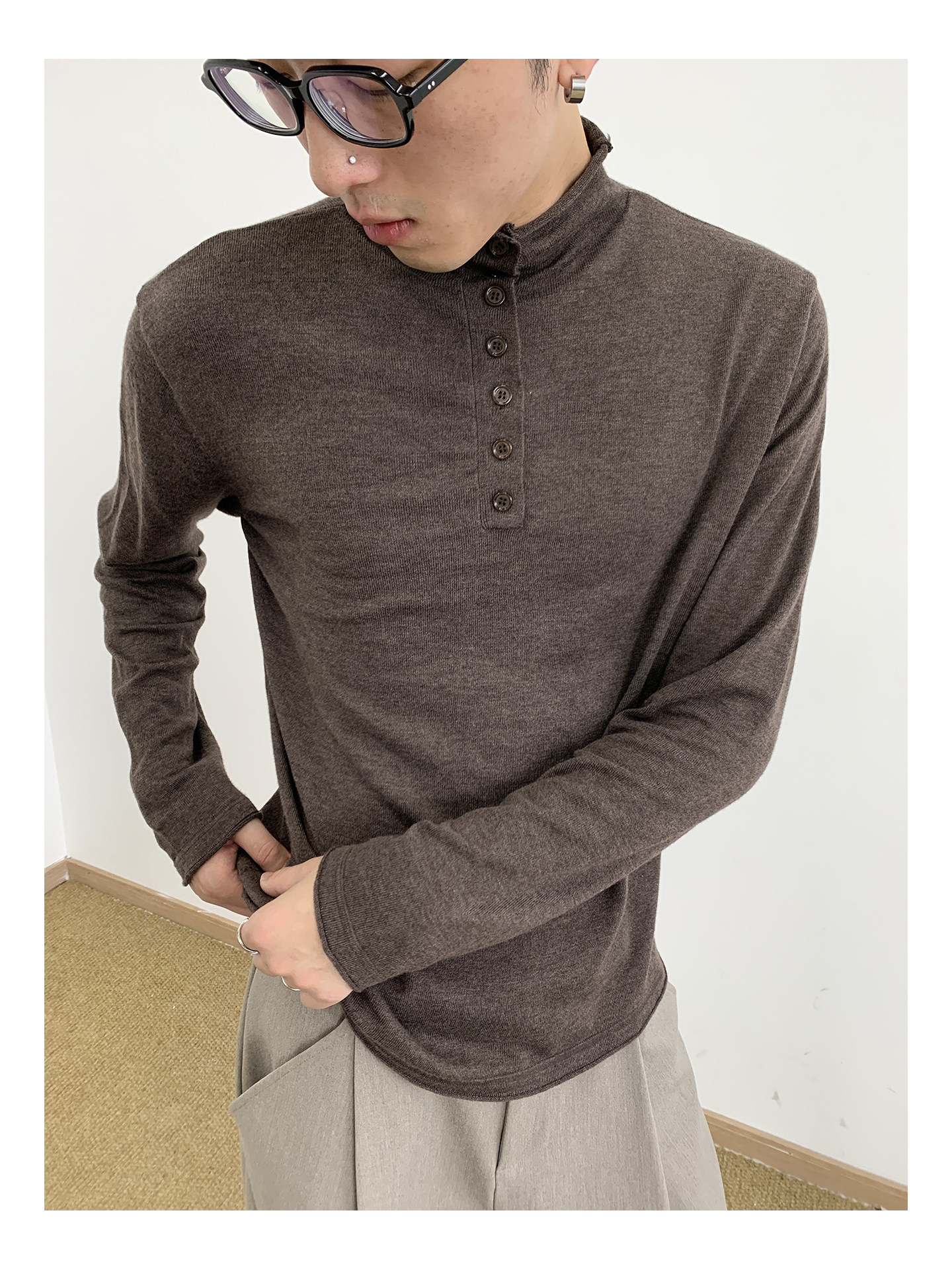 MION Wool-Blend Mock Neck Henley Tee