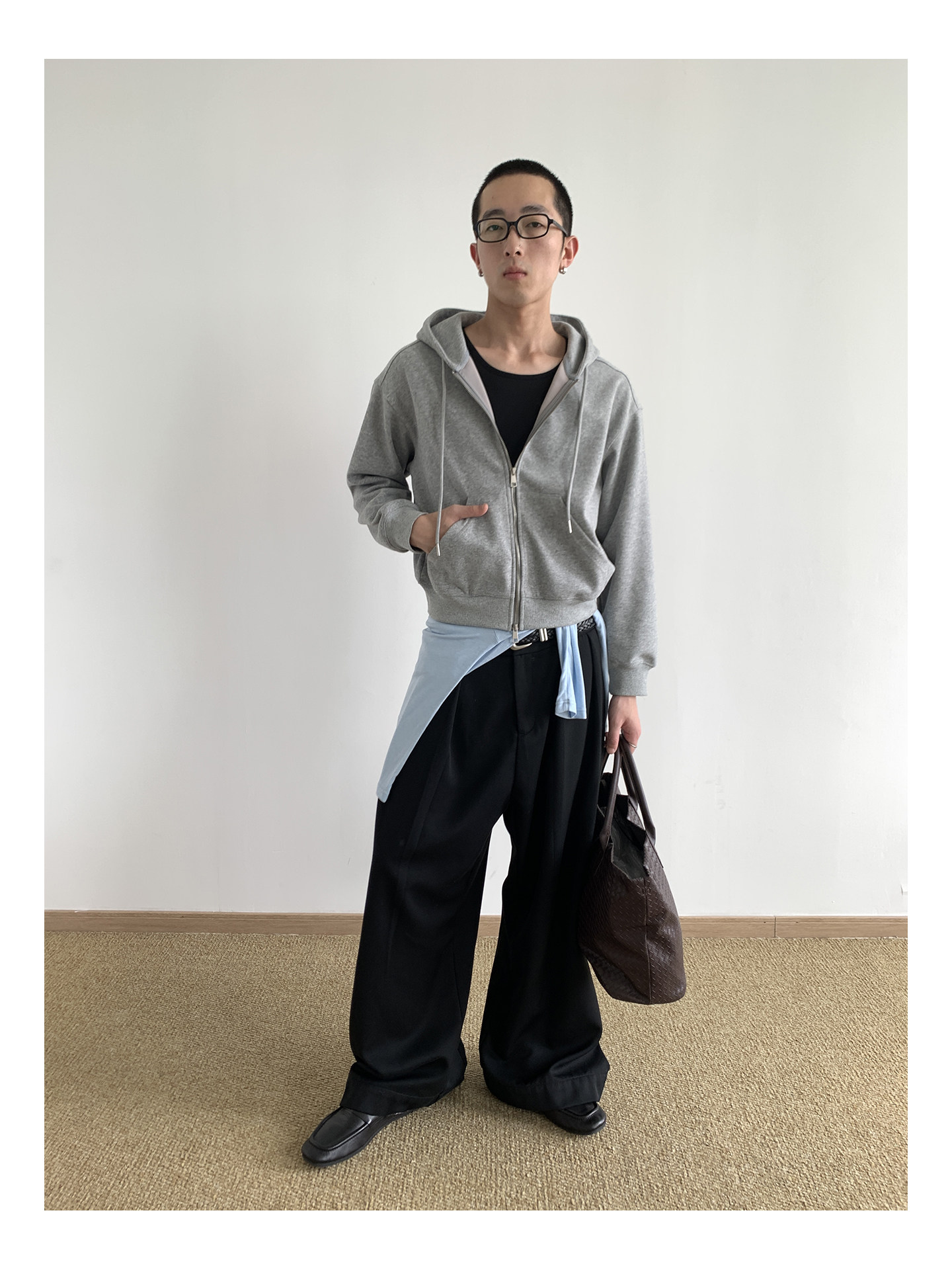 MION Cropped 435g Zip-Up Hoodie
