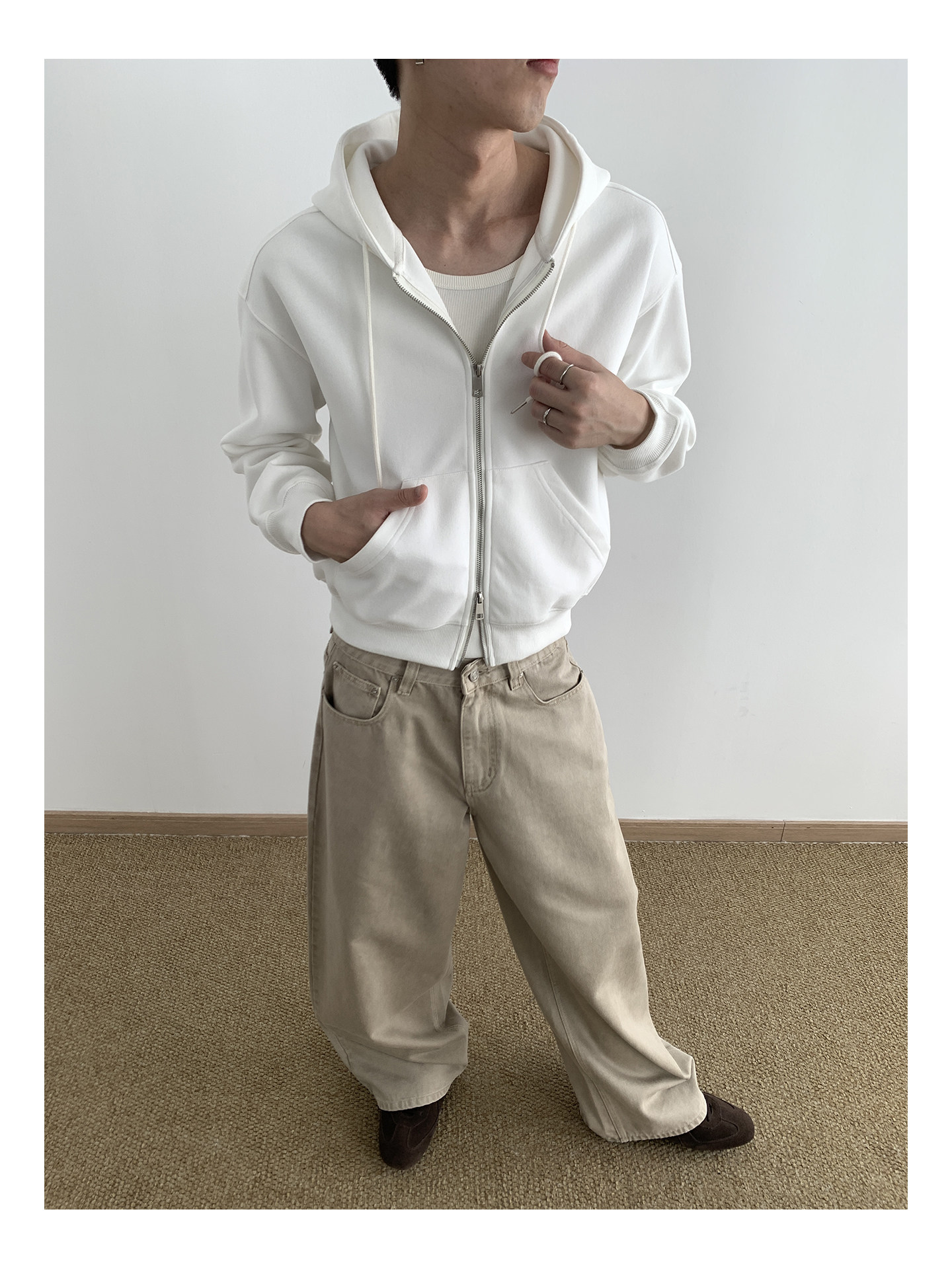 MION Cropped 435g Zip-Up Hoodie