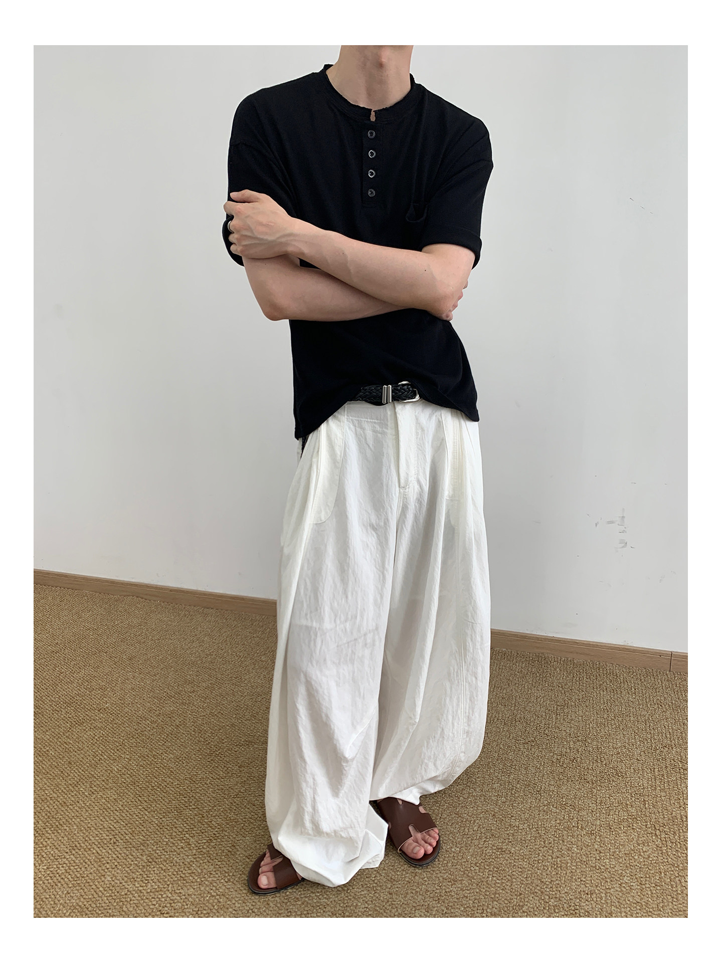 MION Henley Neck Relaxed Tee