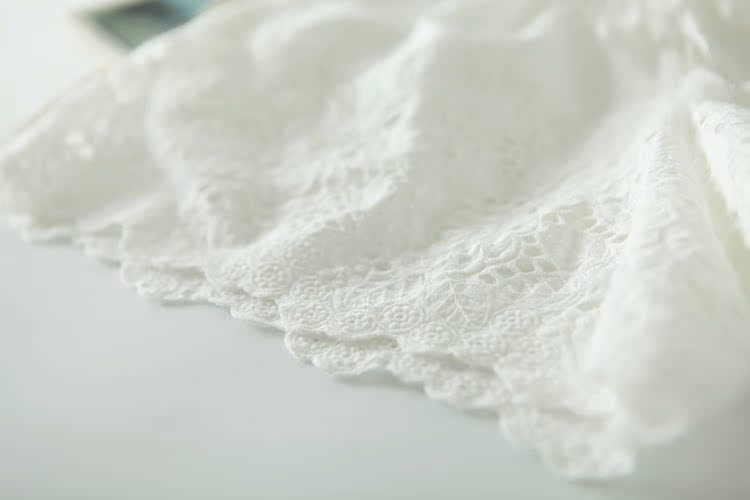Quần nữ có hương vị Hồng Kông hè 2018 cotton mới cộng với quần lửng cổ tích rỗng đầu xà cạp hoang dã phụ nữ mặc - Quần short quần jean ngắn nữ