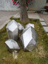 Stainless steel stone sculpture outdoor garden landscape sketch decoration mirror stone creative cube metal crafts