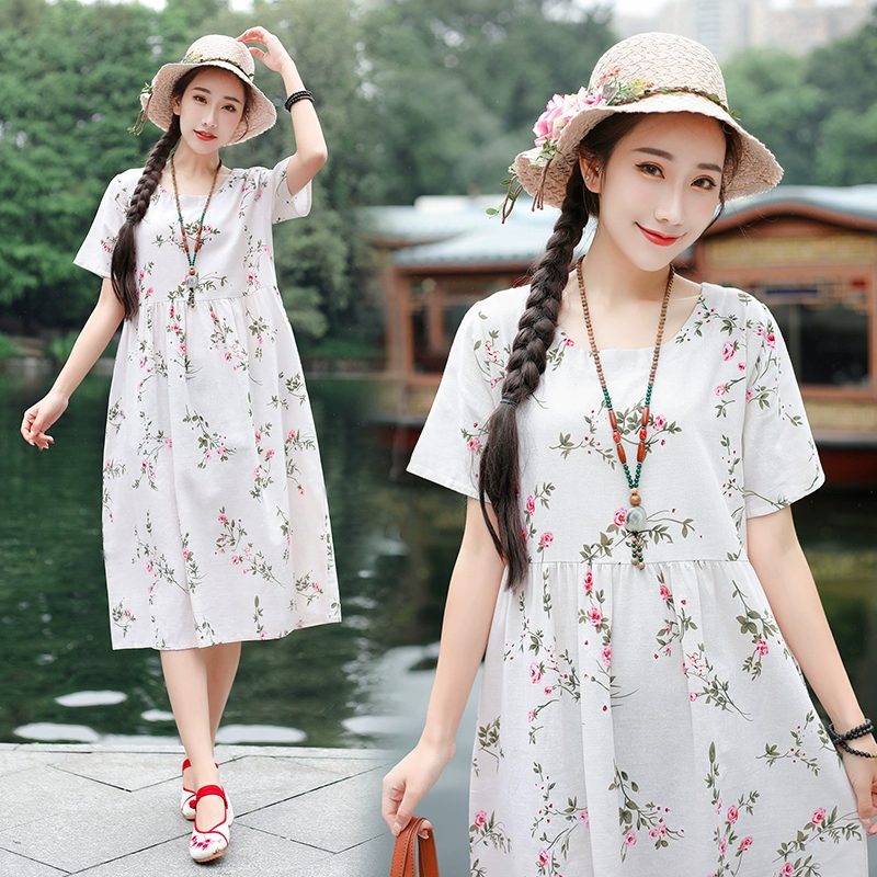 Mùa hè năm 2021 phong cách dân tộc mới của phụ nữ văn học váy cotton và vải lanh ngắn tay in retro váy dài giữa mỏng và rộng - Váy dài