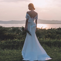 Satin fishtail light wedding dress 2021 new bridal drag exhaust simple thin dreamy forest department super fairy bubble sleeves