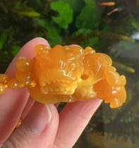 Yang Yujia natural yellow dragon jade emperor yellow ice Burmese yellow old material exquisitely carved Overlord Pixiu pendant certificate new