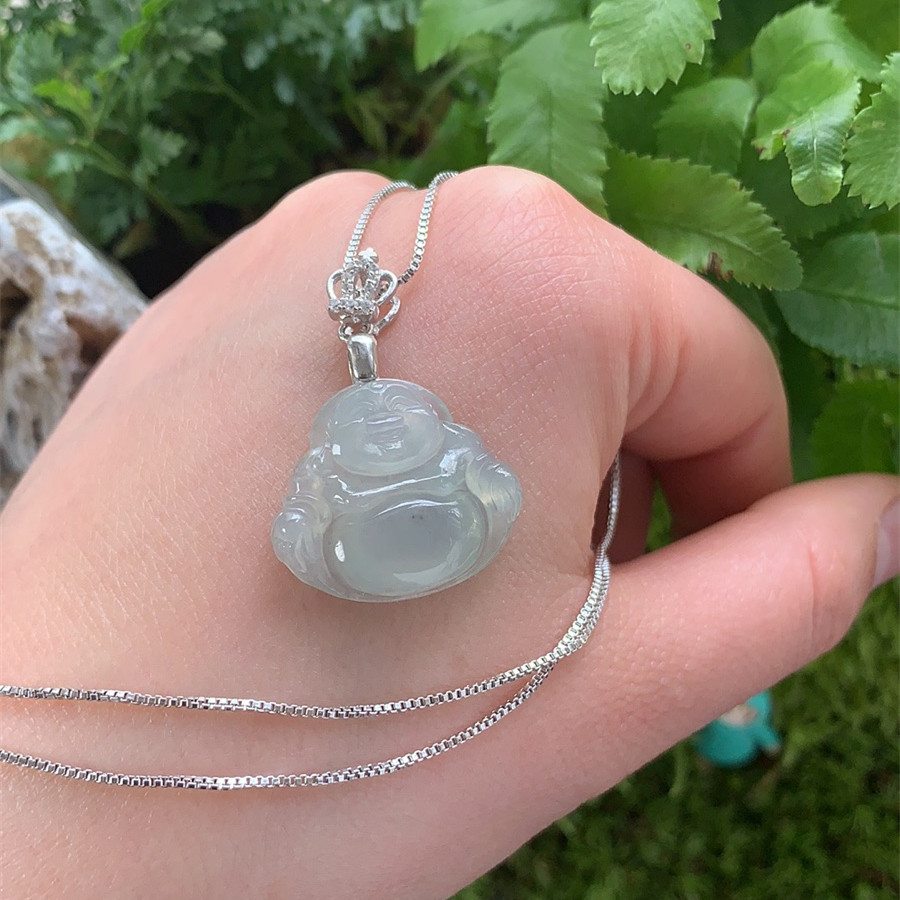 Yang Yujia Myanmar natural A goods jadeite fine glutinous ice big belly Maitreya laughing haha ​​Buddha certificate flower chant gift box