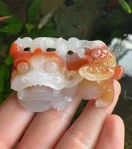 Yang Yujia Natural Huanglongyu Three-color ice seed Yin-Yang Eye Ears Feet Fine Sculptors Hand Play Piece Certificate