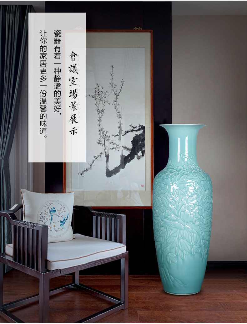 Jingdezhen ceramics craft reliefs green glaze of large vases, large Chinese style living room home furnishing articles