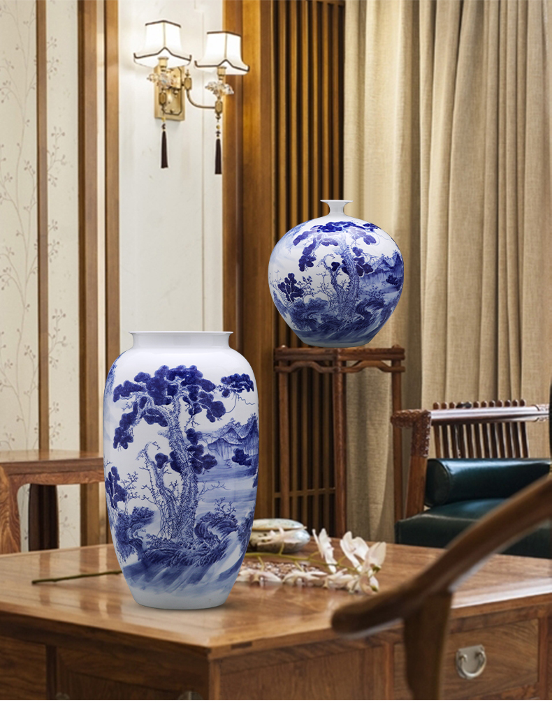 Jingdezhen ceramics hand - made landing large blue and white porcelain vase furnishing articles sitting room of Chinese style household decoration bottles