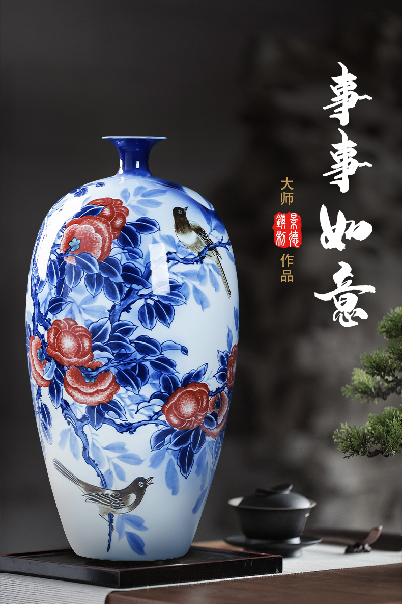 Jingdezhen porcelain ceramic hand - made of blue and white porcelain vase furnishing articles living room TV cabinet decoration of Chinese style household porcelain