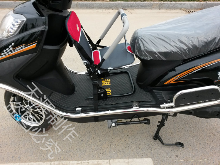 siège enfants pour vélo - Ref 2417112 Image 44