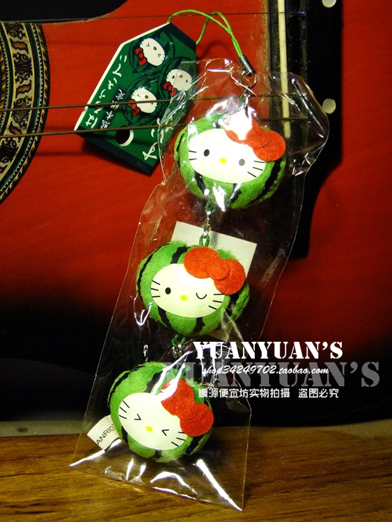 Japan Sanrio Triple Lull 2010 Kumamoto Qualifies expression Three Lions Watermelon Hello Kitty Pendant