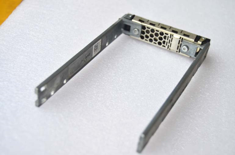 DELL 7D4F6 SC4020 5020 7020 SC200 220 Compellent HDD bay 2 5