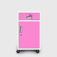 Красный и белый насос