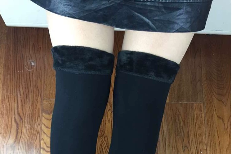 Mô hình mùa thu và mùa đông dài vớ cotton dày cộng với chân nhung che chân bộ khởi động điều hòa không khí phòng ấm gối đầu gối vớ vớ vớ bàn đi trong nhà