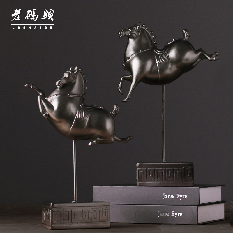 New Chinese Creative Crafts Gift Pendulum accessories Horse Resin Display Furnishing Adornment Living-room Bookcase Wine Cabinet Office Swing