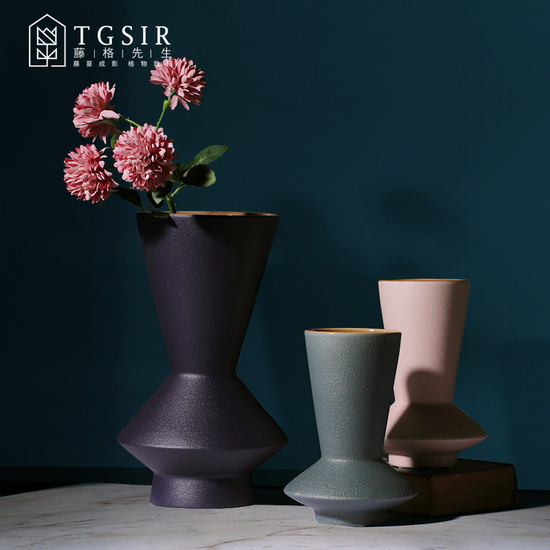 Morandi light and luxurious ceramic flower arrangement vase swinging pieces modern minimalist living-room table Dry floral floral handmade decorations
