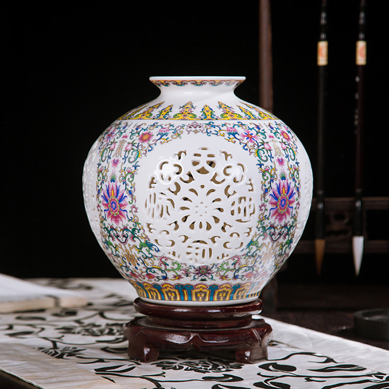 Jingdezhen ceramics vase furnishing articles hollow out modern classical porcelain sitting room ark, crafts home decoration
