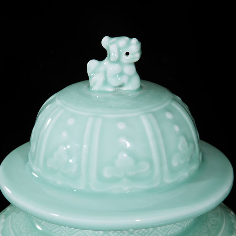 The jingdezhen ceramics by hand throwing carve shadow qdu vase porch hotel villa home decoration furnishing articles