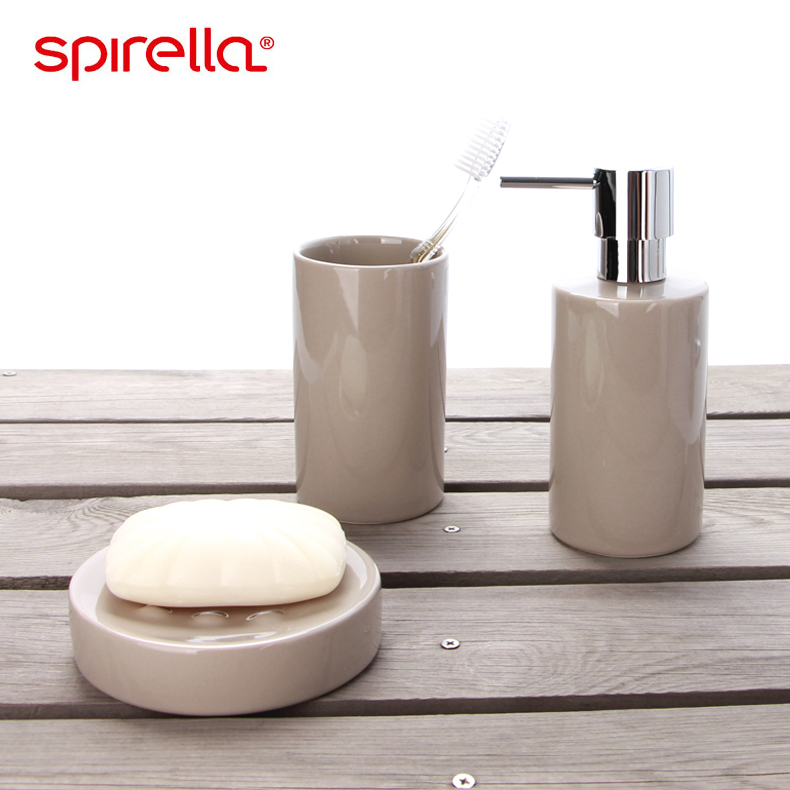 SPIRELLA/silk pury creative ceramic gargle three - piece toilet brush my teeth cup bathroom products suits for