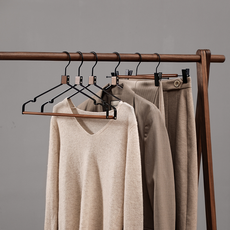 Sky Wardrobes Pants Clip Home Hanging Trousers Rack Hanger No Mark Powerful Wood Aluminum Alloy Skirt Clip Trousers Rack With Clips