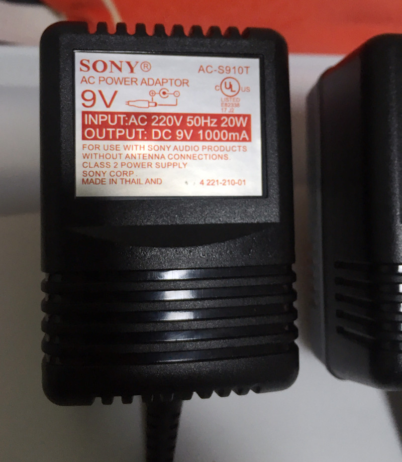 Sony sony 9V power supply linear old machine DISCMAN D555 D150 D100 D350 CD machine