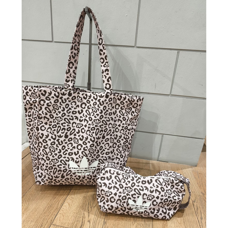 Authentic Adidas Adidas Leopard Print Shoulder Bag Handbag Women's Bag Lc8238 Lc8239 Authentic Adidas Adidas Leopard Print Shoulder Bag Handbag Women's Bag Lc8238 Lc8239