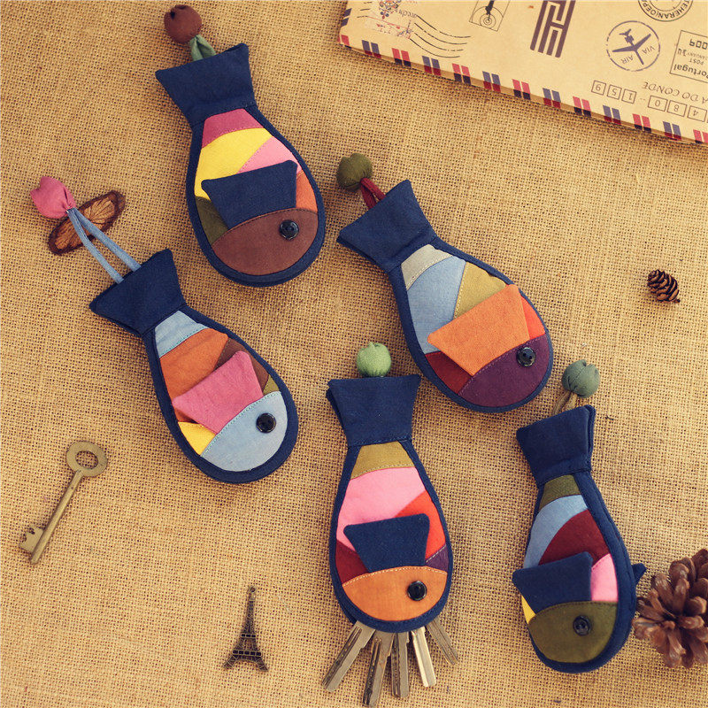 Female cartoon cat pendant doll mini cute car keychain fabric draw rope key bag Universal