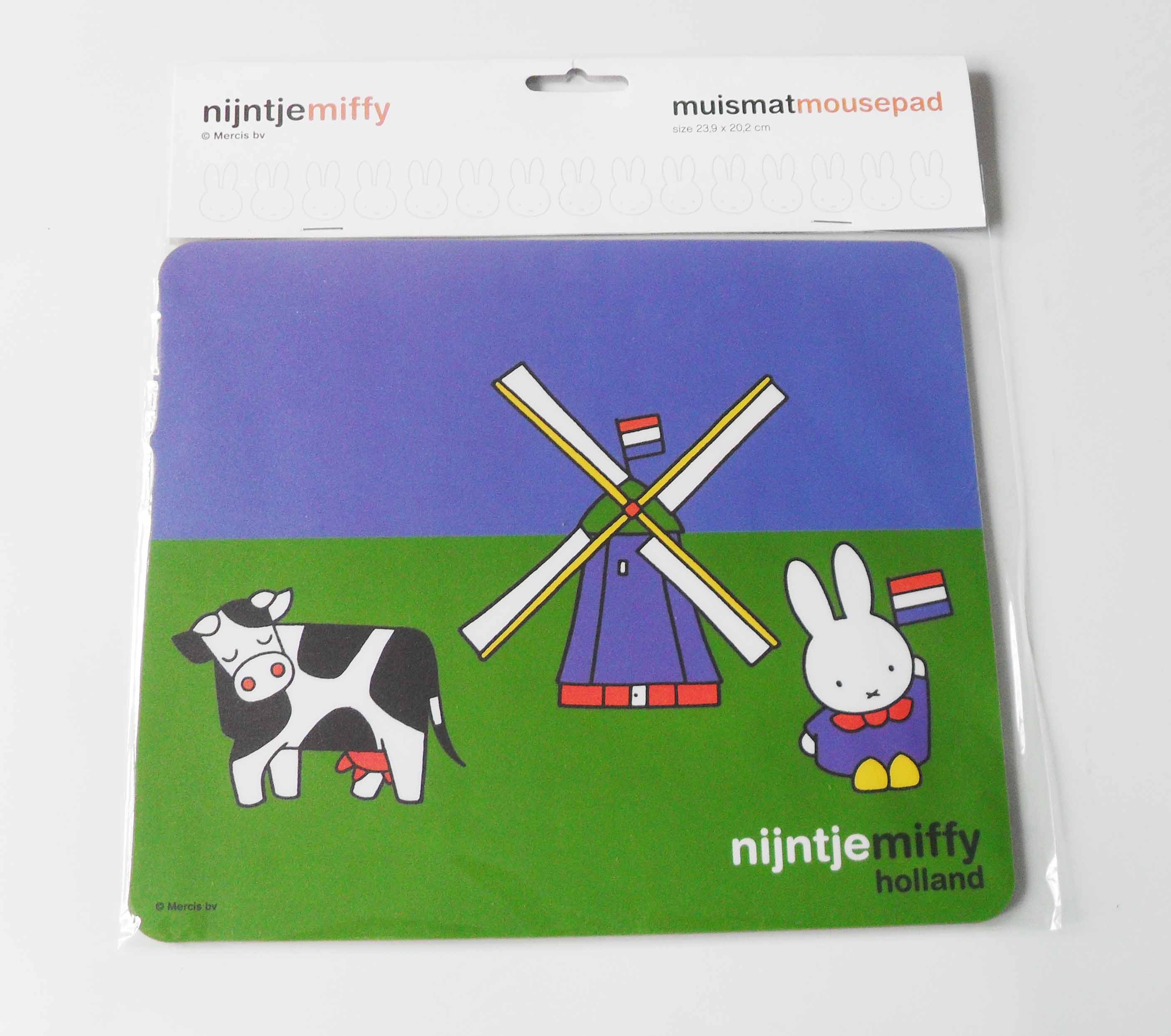 Cute cartoon Miffy mouse pad spot two styles 10 sheets from sale creative mouse pad personality custom pad board