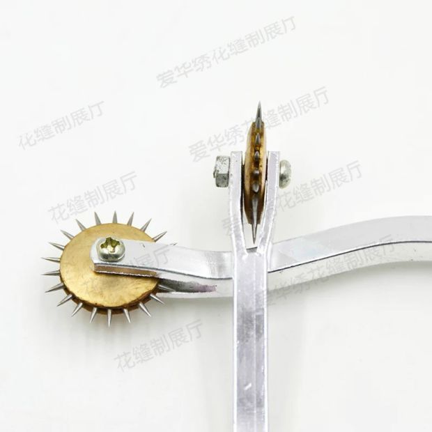 dòng con lăn cao rút ra là thợ may tấm áo DIY công cụ làm vải tròn vải hòa dòng áp lực bánh xe áp lực bánh xe - Công cụ & vật liệu may DIY chỉ may