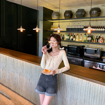 Plum cooked bow cute comfortable T-shirt women long sleeve 2021 New careful machine leak clavicle square collar top