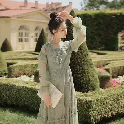 Plum ripe French lace dress niche waist thin lantern sleeve retro skirt Women's medium and long version a-line skirt