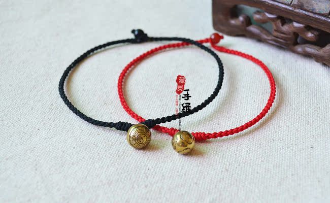 [Wang Caihua 祛 驱 驱 好]] Brass Zodiac năm sinh Vòng tay vòng chân dây đỏ lắc chân nữ handmade