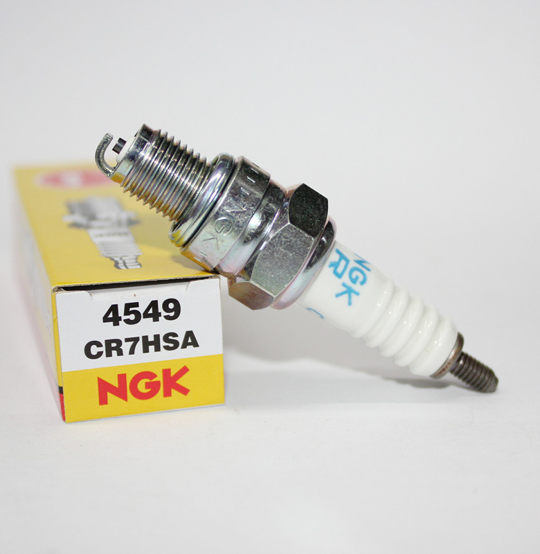 NGK Resistance CR7HSA Spark plug CBT CM125 King 250 Fuxi GY6 Qiaoge C7HSA A7TC