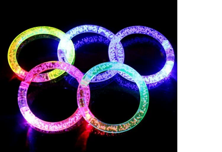 Vòng đeo tay phát sáng Flash Bracelet Vòng đeo tay acrylic LED Đồ chơi trẻ em Bar Dance Night Market Stalls - Vòng đeo tay Cuff