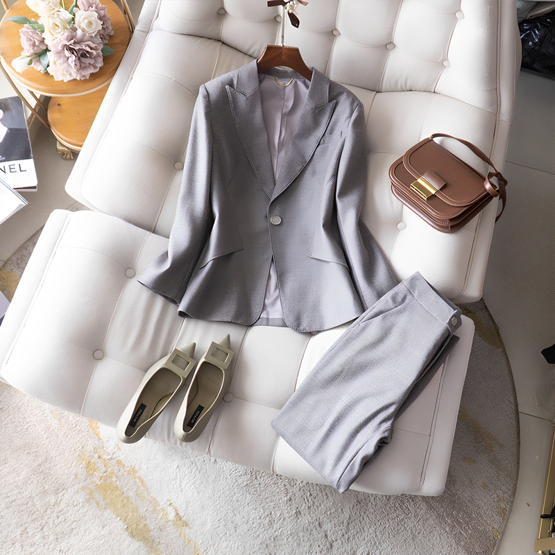 Ace Fabric! Imported Worsted Wool Yarn Elegant Gray Suit + Pants Two-Piece Fashion Suit for Women