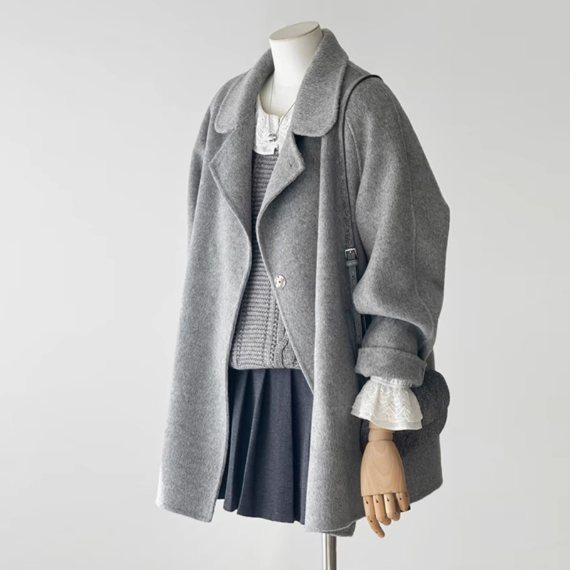 Gray Double-Sided Woolen Coat for Women, 2026 Autumn and Winter New Style, Petite Hepburn Style with a High-End Feel