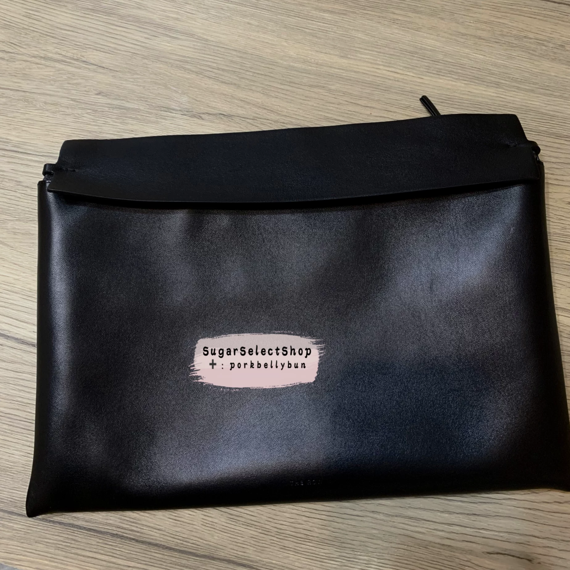 Страна сейчас ~ Сумка The Row EMY Axillary Bags Bags сумка через плечо с широкой лямкой