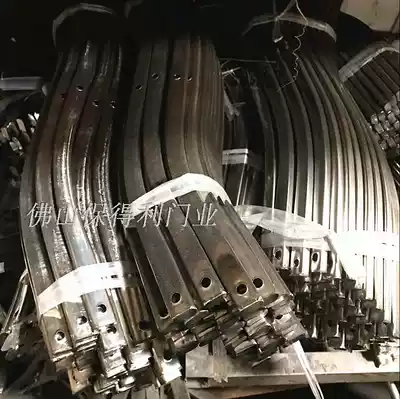 Pull gate accessories Flower tube Small wheel lock hook Lock ruler Ring Galvanized nail track piece Olive