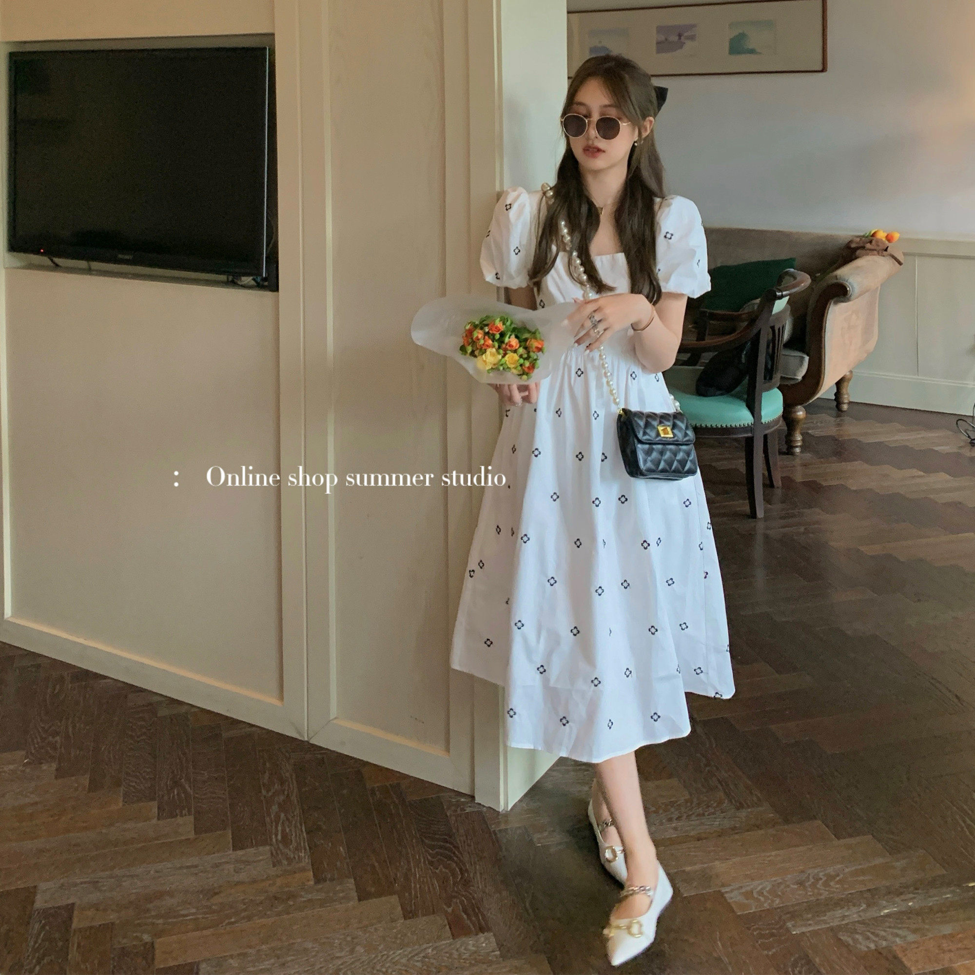 Summer Home Fabrator Led Bubbles with Sleeves Dew Back Embroidered women Summer Advanced Sensation Long version of Covered Meat Long Skirt
