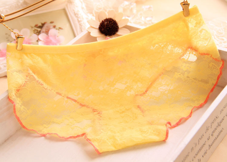 Slip jeunesse en soie - Ref 646145 Image 38