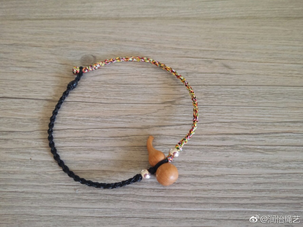 Sự ra đời của kẻ ác độc ác phòng chống tội phạm bảo vệ cơ thể người đàn ông bầu bí đàn ông và phụ nữ bé dây đỏ tay dây đeo vòng chân dây chân - Vòng chân vòng đeo chân nữ bằng vàng