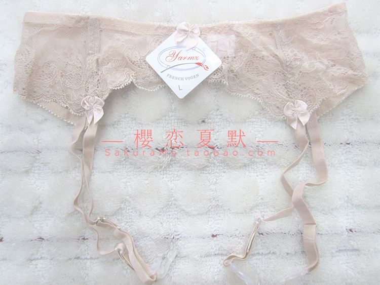 Sakura im lặng * tòa án garter (không vớ) garter trắng đen ren ba ngực có thể điều chỉnh